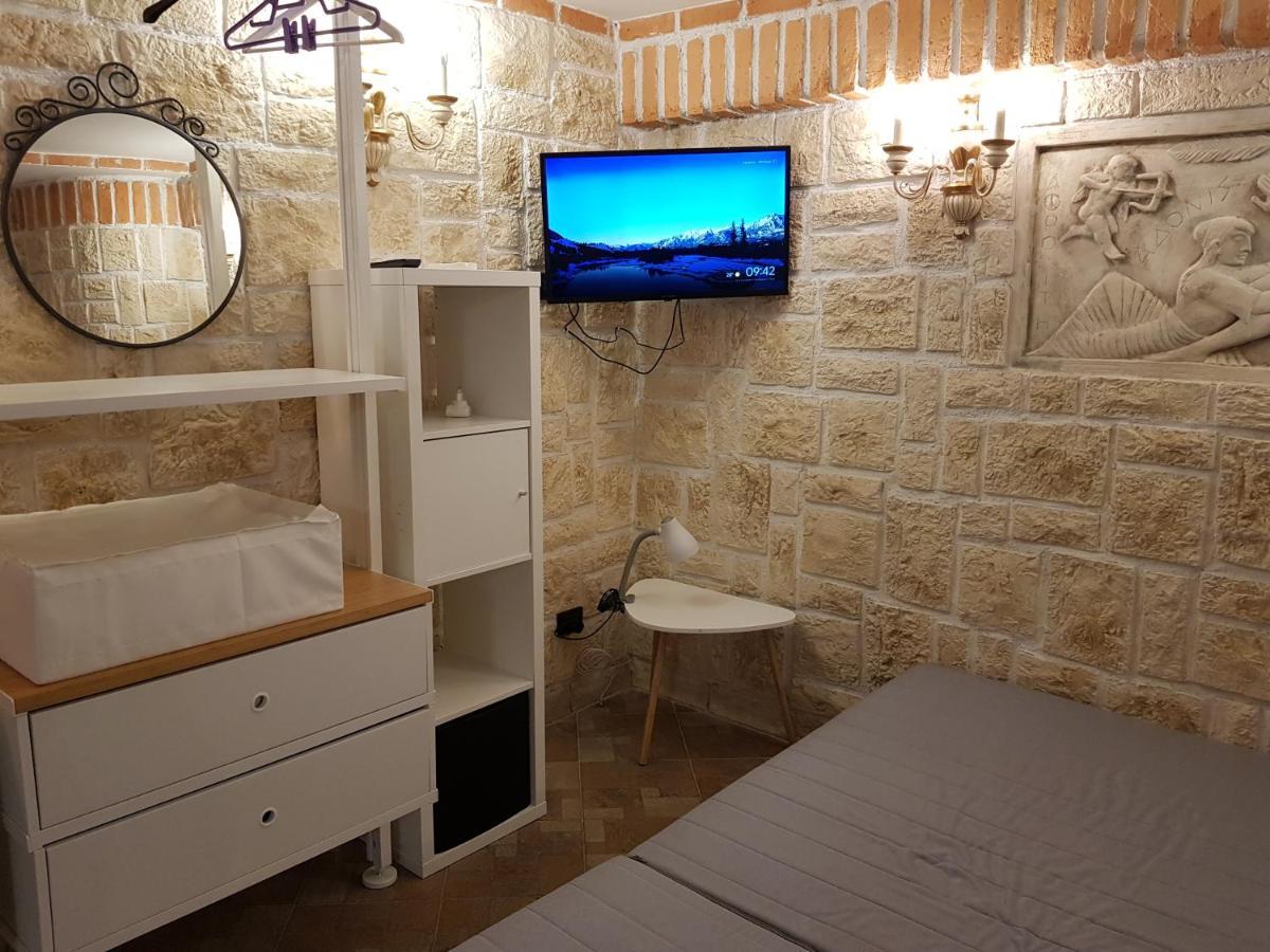 Villa Rimini - Seaview & Roman Holidays Apartments - Garden&Beach 300Mt Анціо Екстер'єр фото