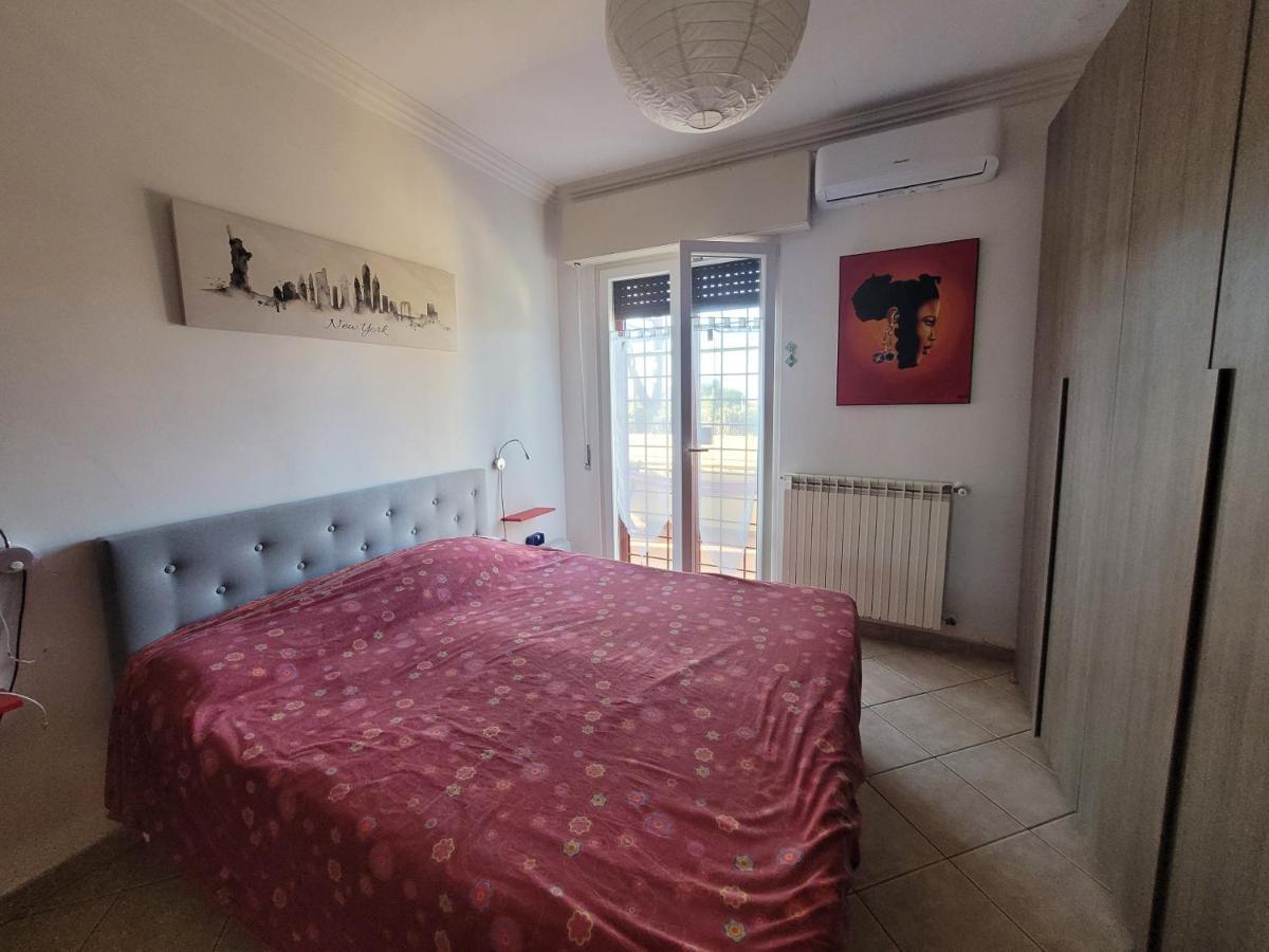 Villa Rimini - Seaview & Roman Holidays Apartments - Garden&Beach 300Mt Анціо Екстер'єр фото