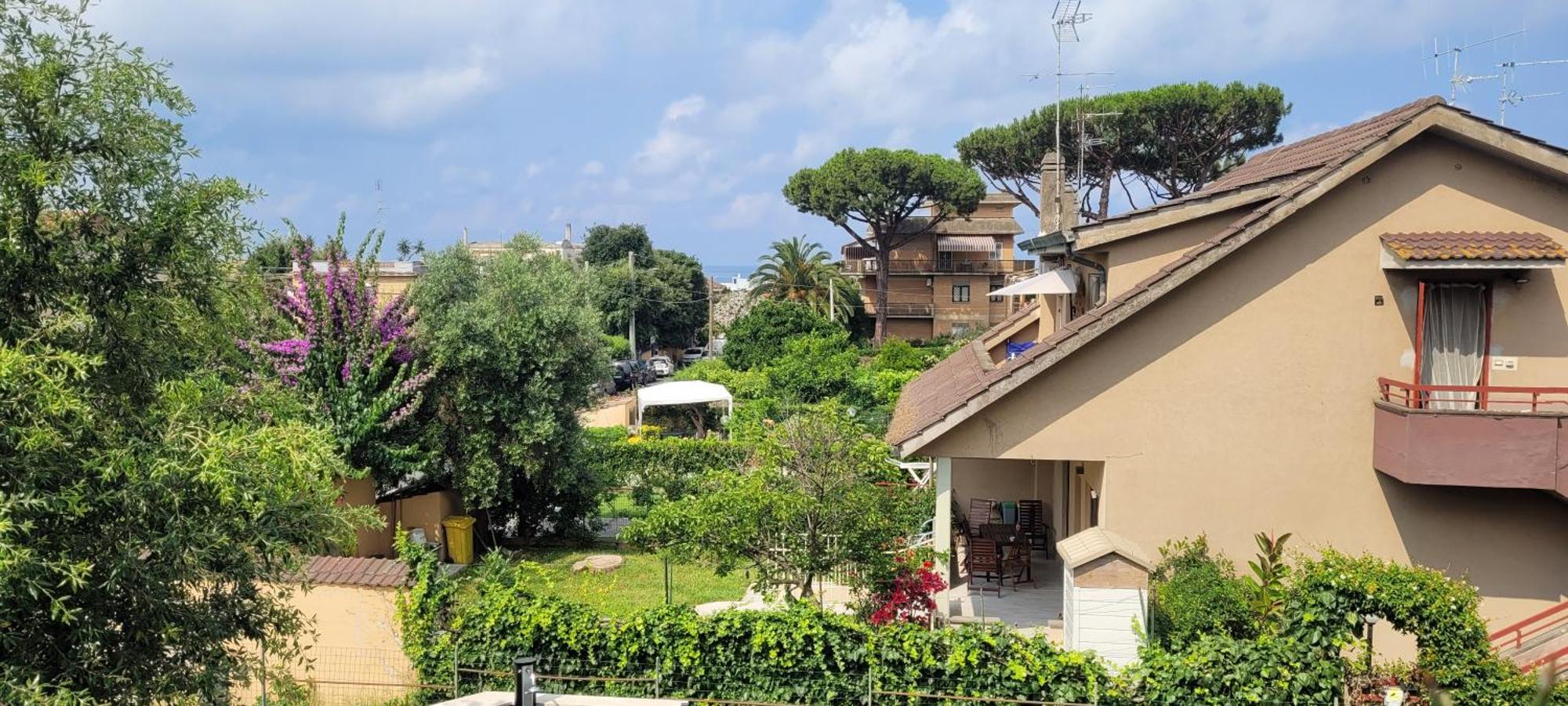 Villa Rimini - Seaview & Roman Holidays Apartments - Garden&Beach 300Mt Анціо Екстер'єр фото
